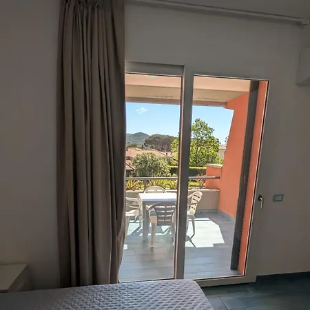 Casa Costa By Elba Holidays Апартаменты Марина-ди-Кампо